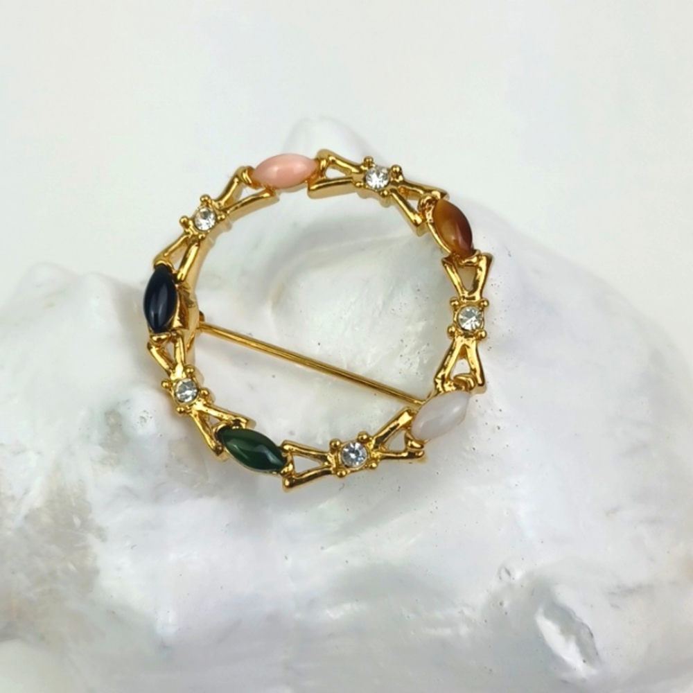 Dainty MultiColor Opalescent Stone & Rhinestone Wreath Brooch 1.25" Diameter